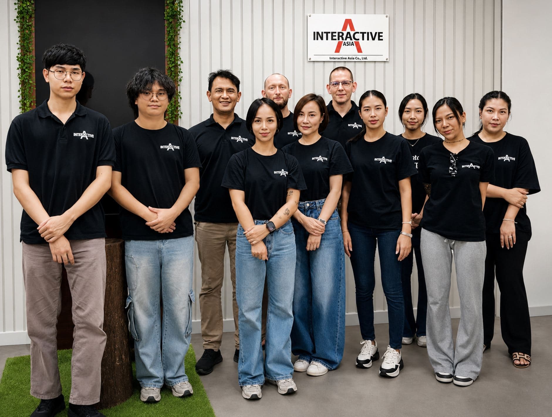 Interactive Asia Team